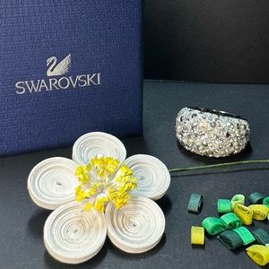 NEW Mini Chic Ring (6 / S) 52